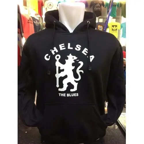 POLERA CON CAPUCHA DE CHELSEA 4