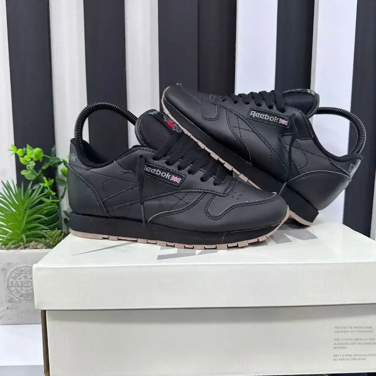 REEBOK MASTER