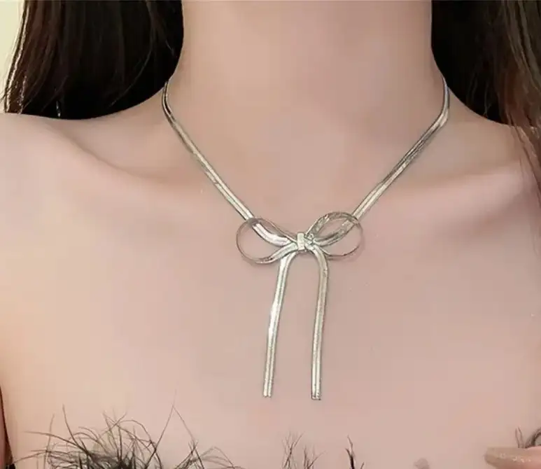 COLLAR LAZO