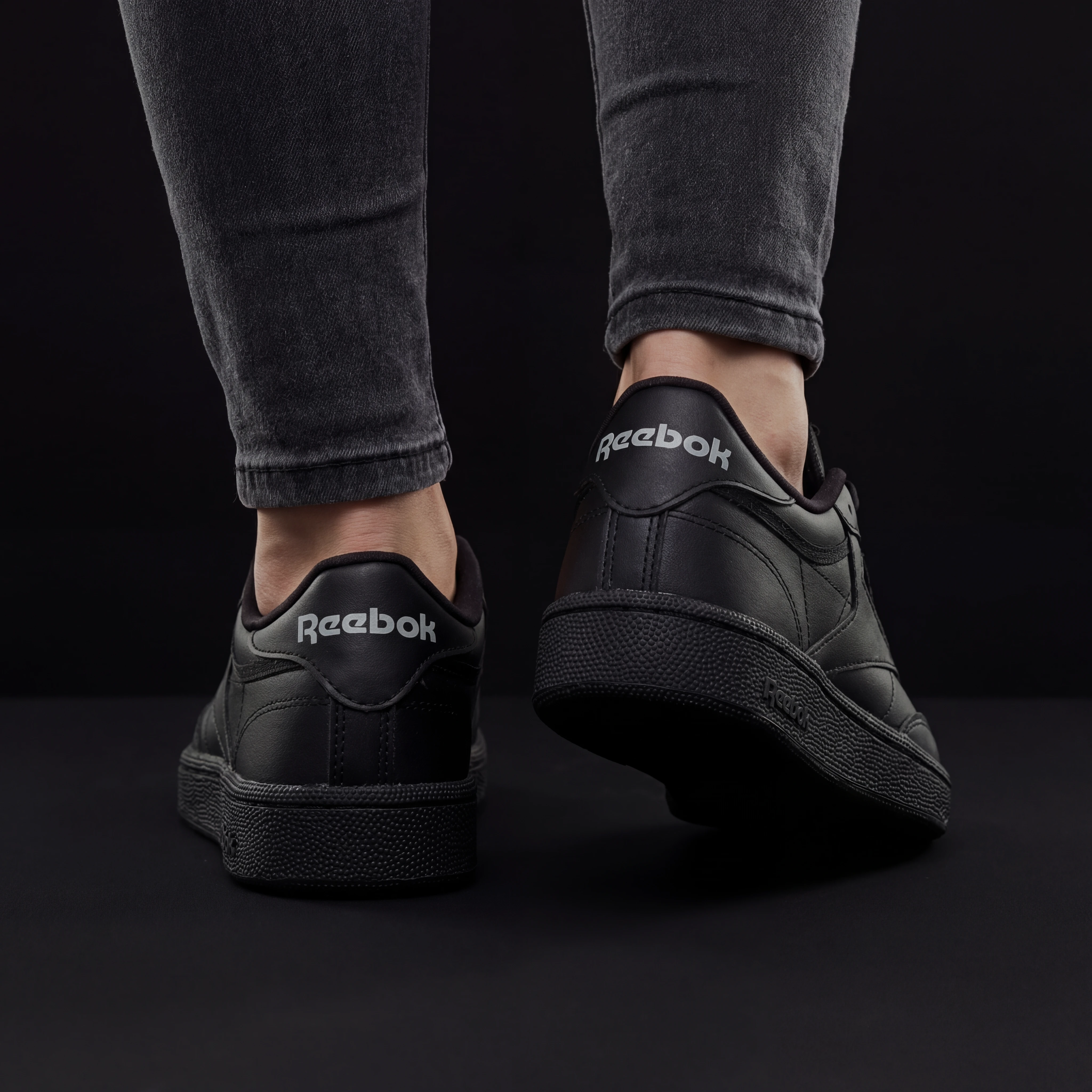 TENIS REEBOK CLUB C UNISEX 4