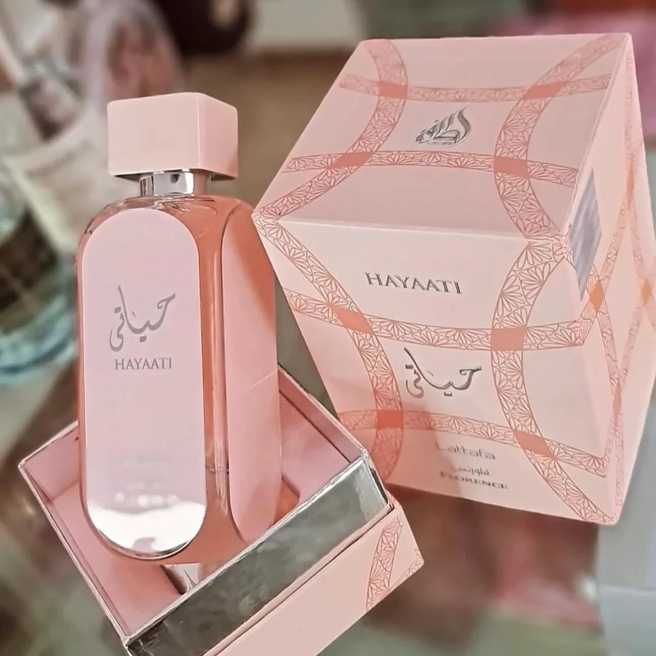 1.1 - Hayaati Florence - Lattafa - Mujer 