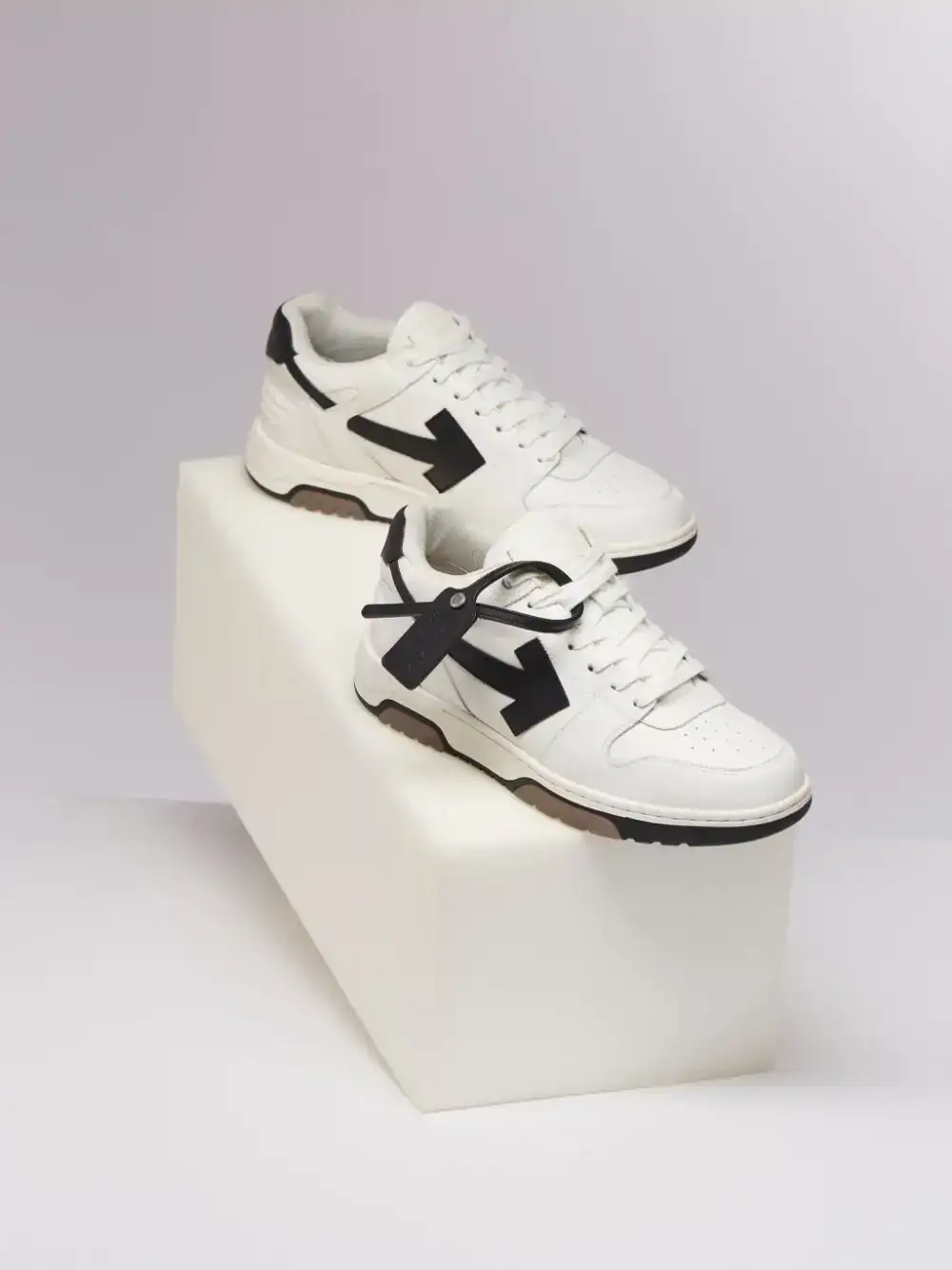 OFF WHITE BLANCO NEGRO DAMA  3