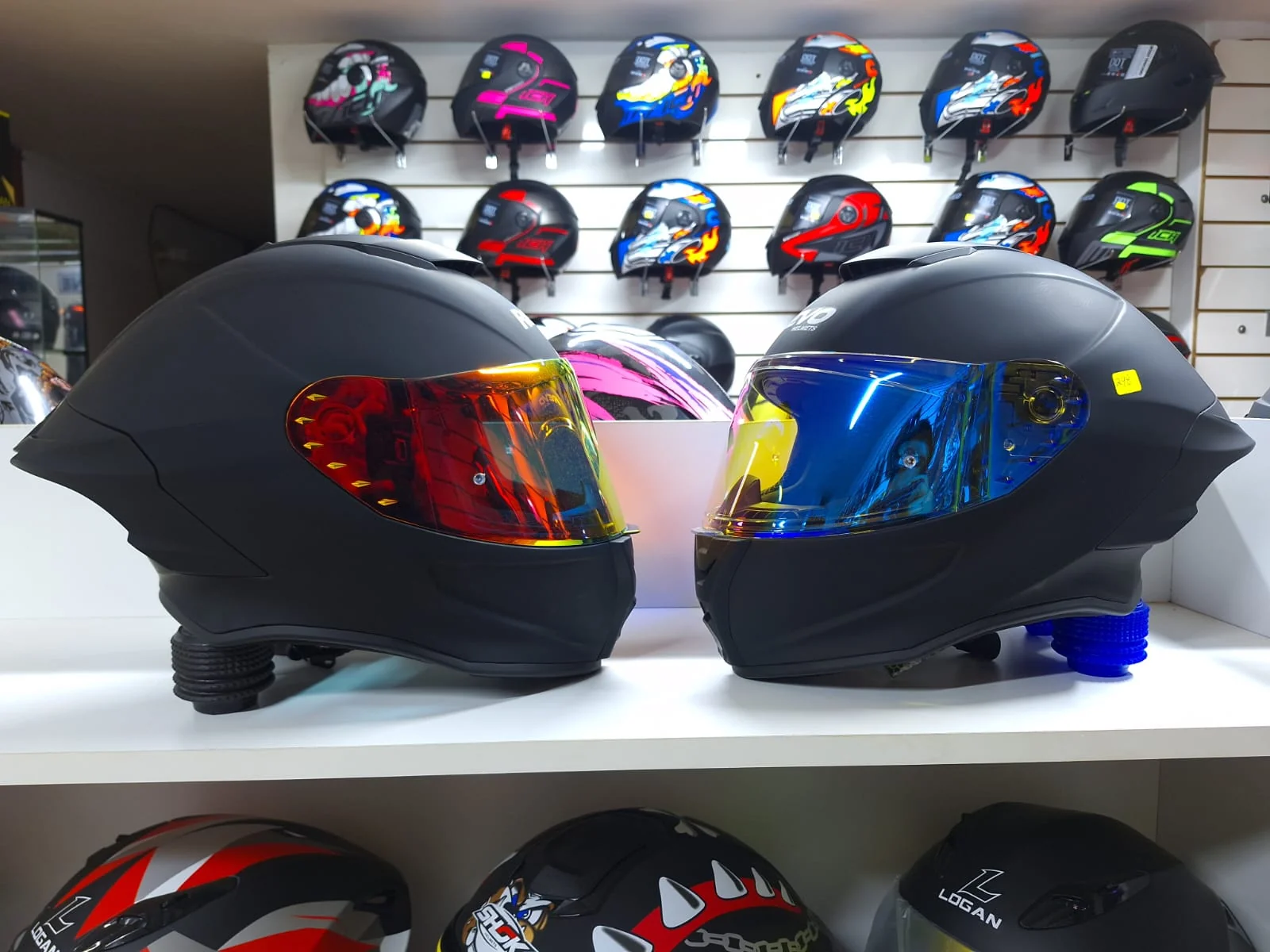 CASCO REBO ABATIBLE PAREJA 2