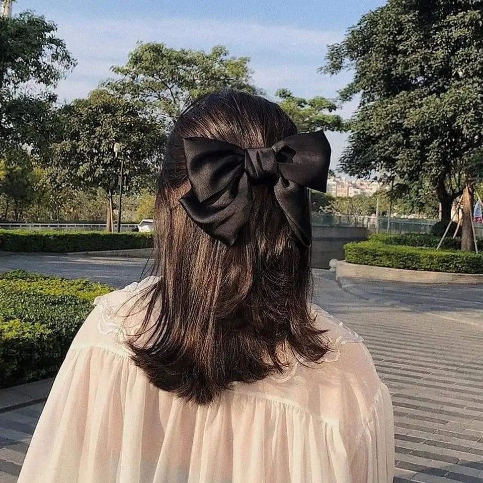 Moño corto