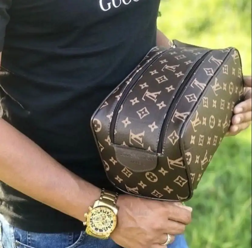 Mochila + Necessaire kit 3