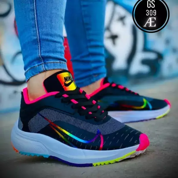 Nike zoomx unix 4