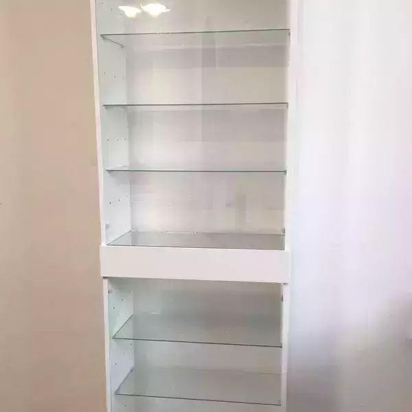 Vitrina vertical