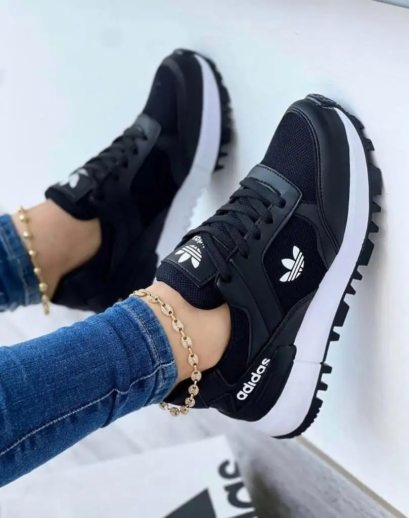 Tenis Adidas Trebol Negro Dama 