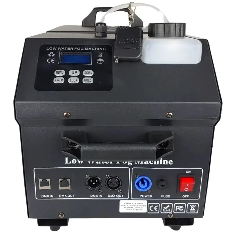 MAQUINA DE NIEBLA BAJA DE 1500W "SIN HIELO SECO"           PRECIO: 3850BS!!!!..        PEDIDOS Esta máquina garantiza una niebla densa y duradera, cuenta con un sistema de ionizado que NO REQUIERE HIELO SECO  solo líquido de humo  y agua purificada, lo que la hace muy práctica y fácil de utilizar. Con funciones DMX y control remoto, podrás ajustar la intensidad de la niebla según tus necesidades.  La máquina profesional de niebla baja efecto humo de 1500w es el complemento para crear ambientes espectaculares en escenarios, bodas y eventos CUBRIÉNDO HASTA 150m². 2
