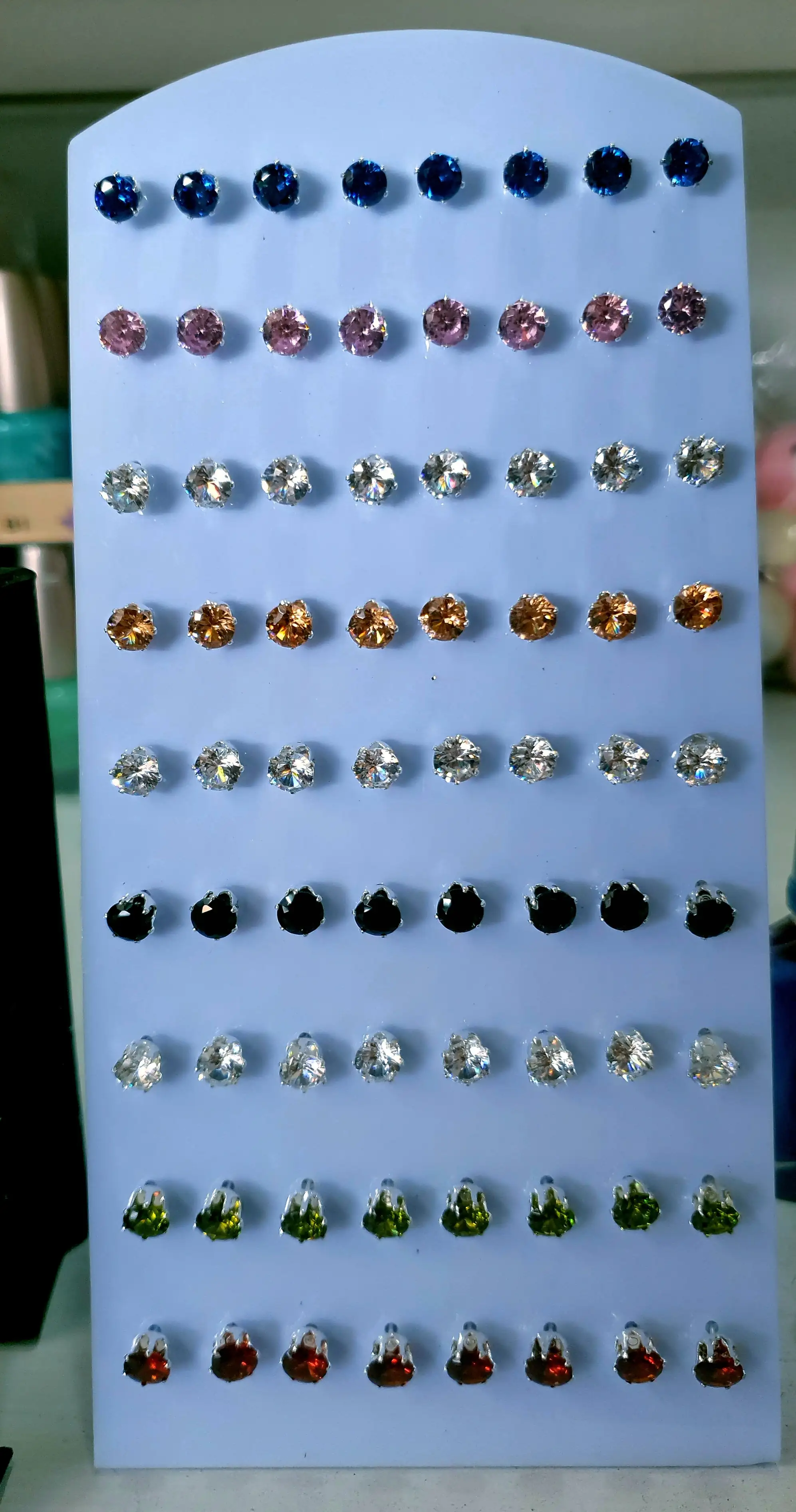 Aretes