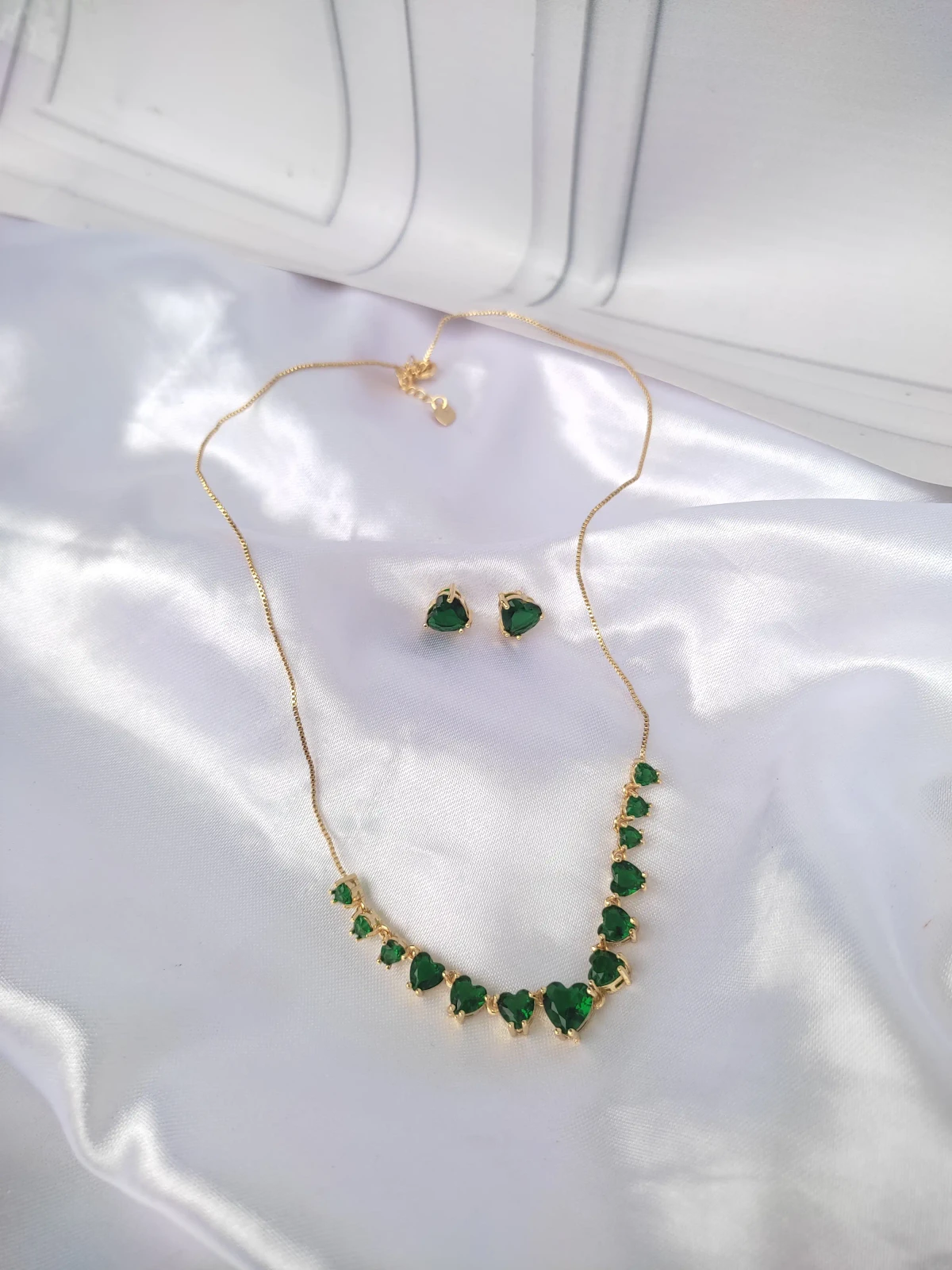 Set choker+ topos corazones zircon verde 2
