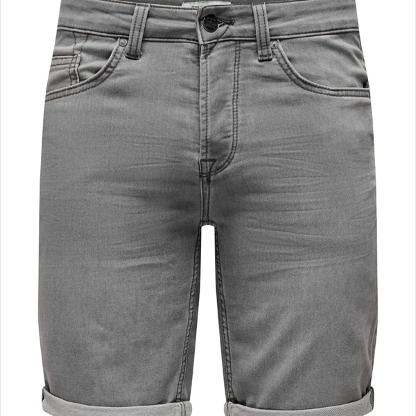 Pantalón corto