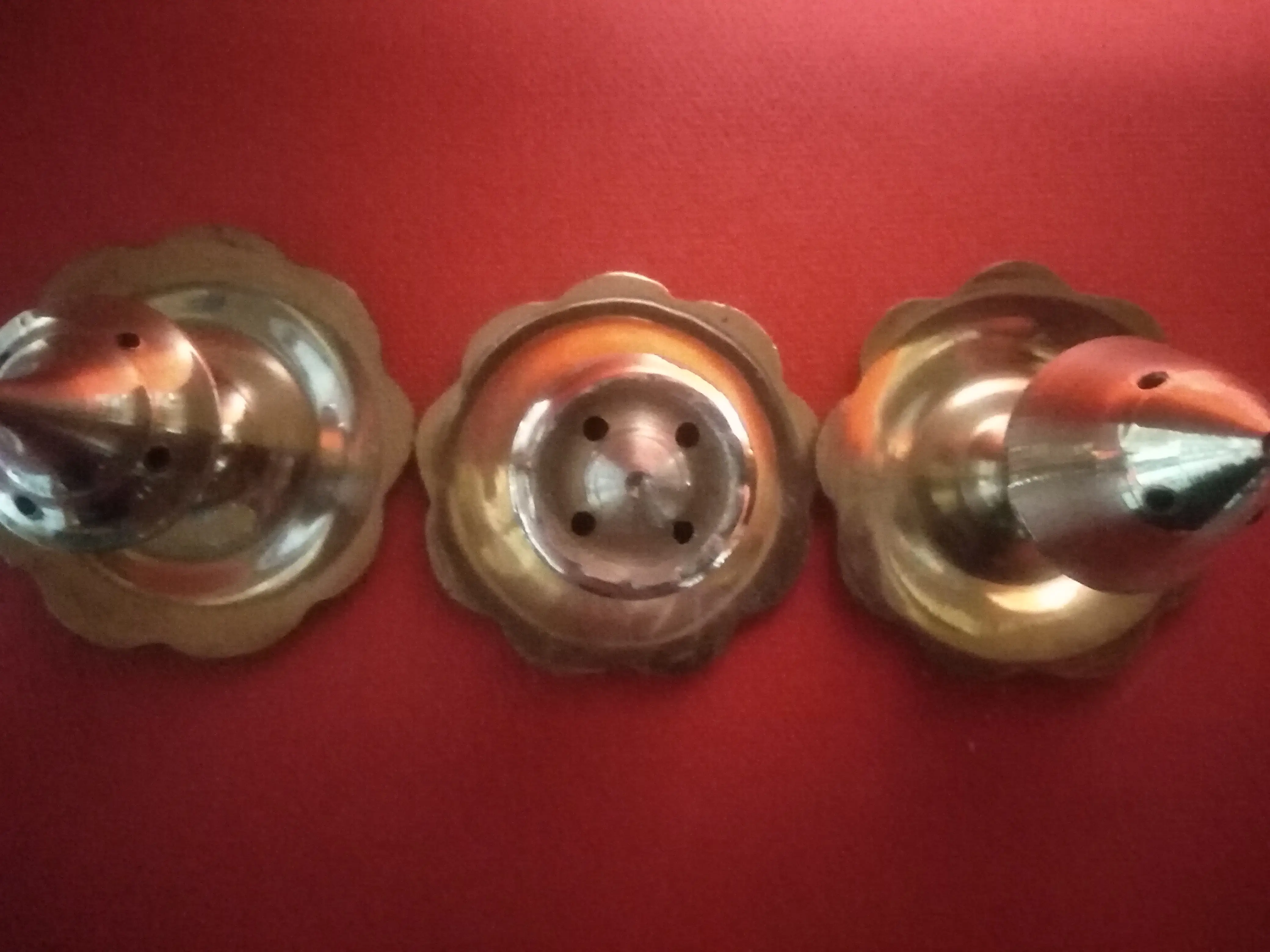 Porta incienso bronce 2