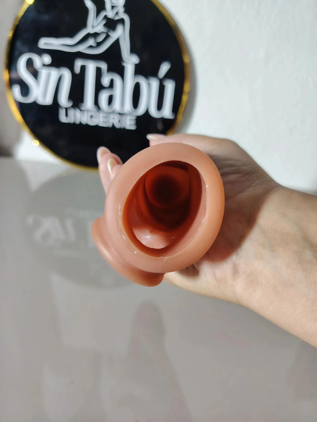 Funda realista  4
