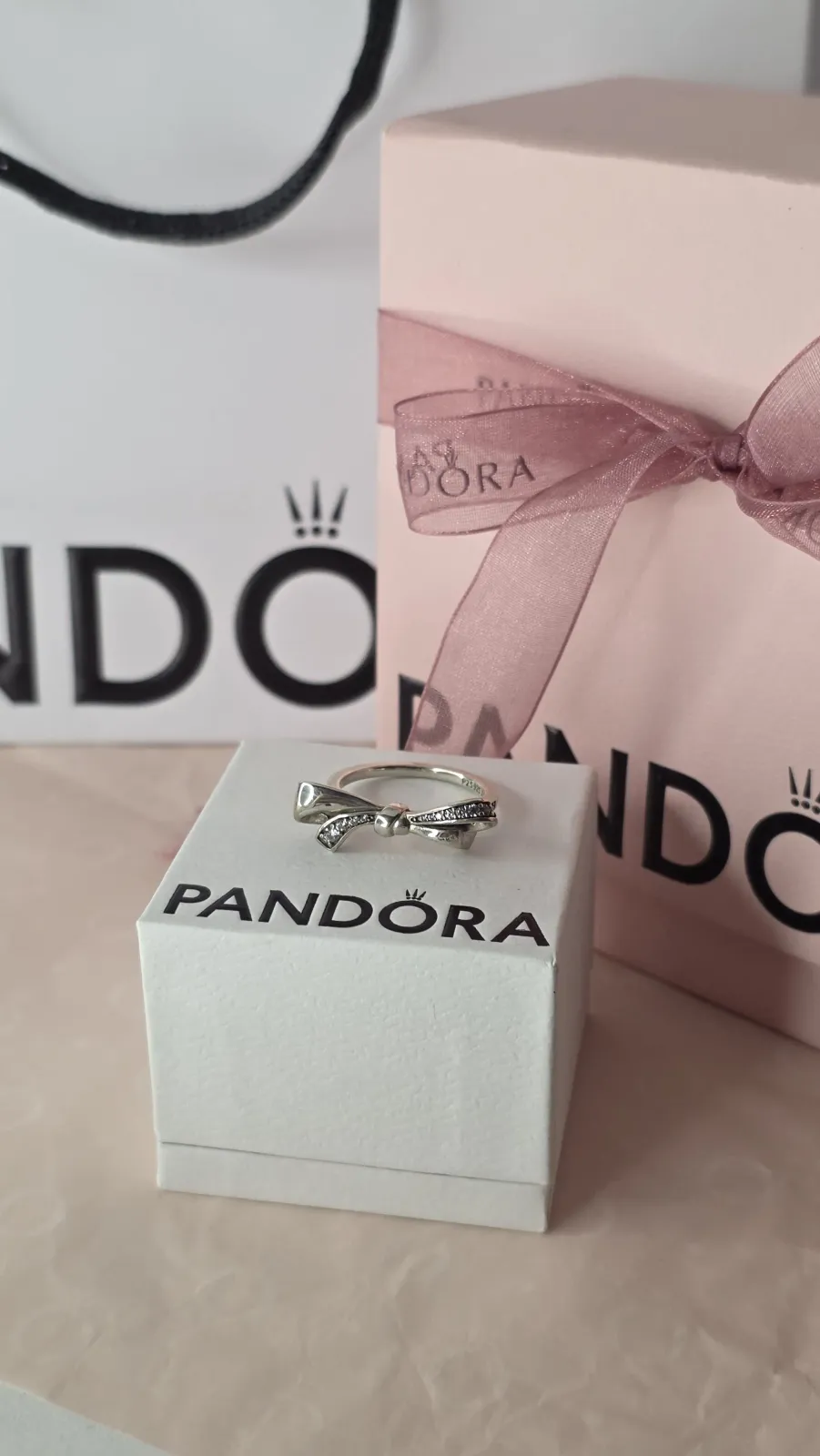 Pandora Brilliant Bow Ring 2