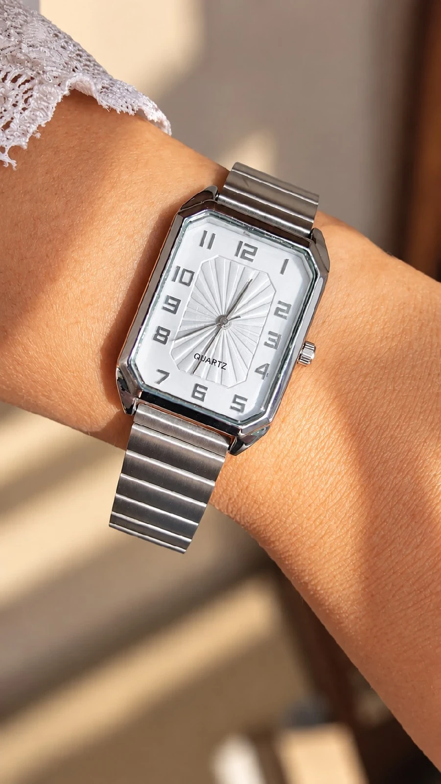 Reloj Contemporáneo 