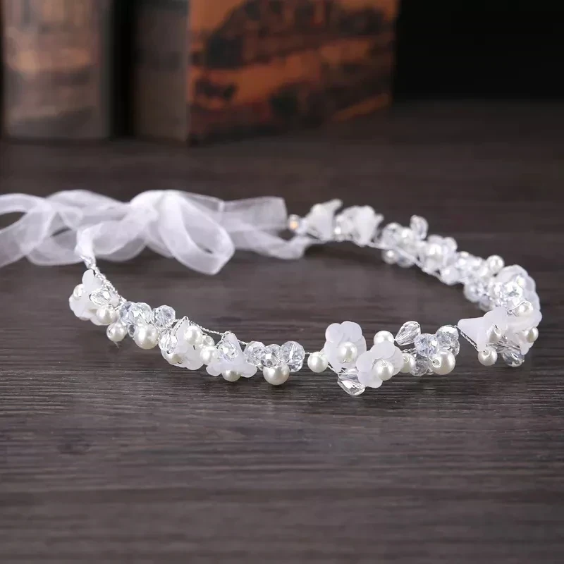 TIARA CRISTAL Y FLORES 3