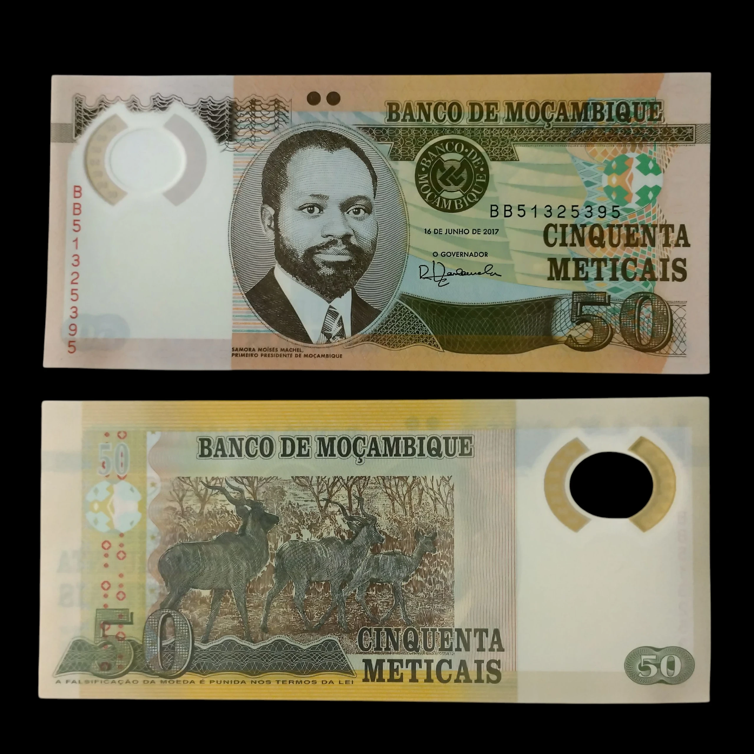 • Mozambique cincuenta meticais UNC 