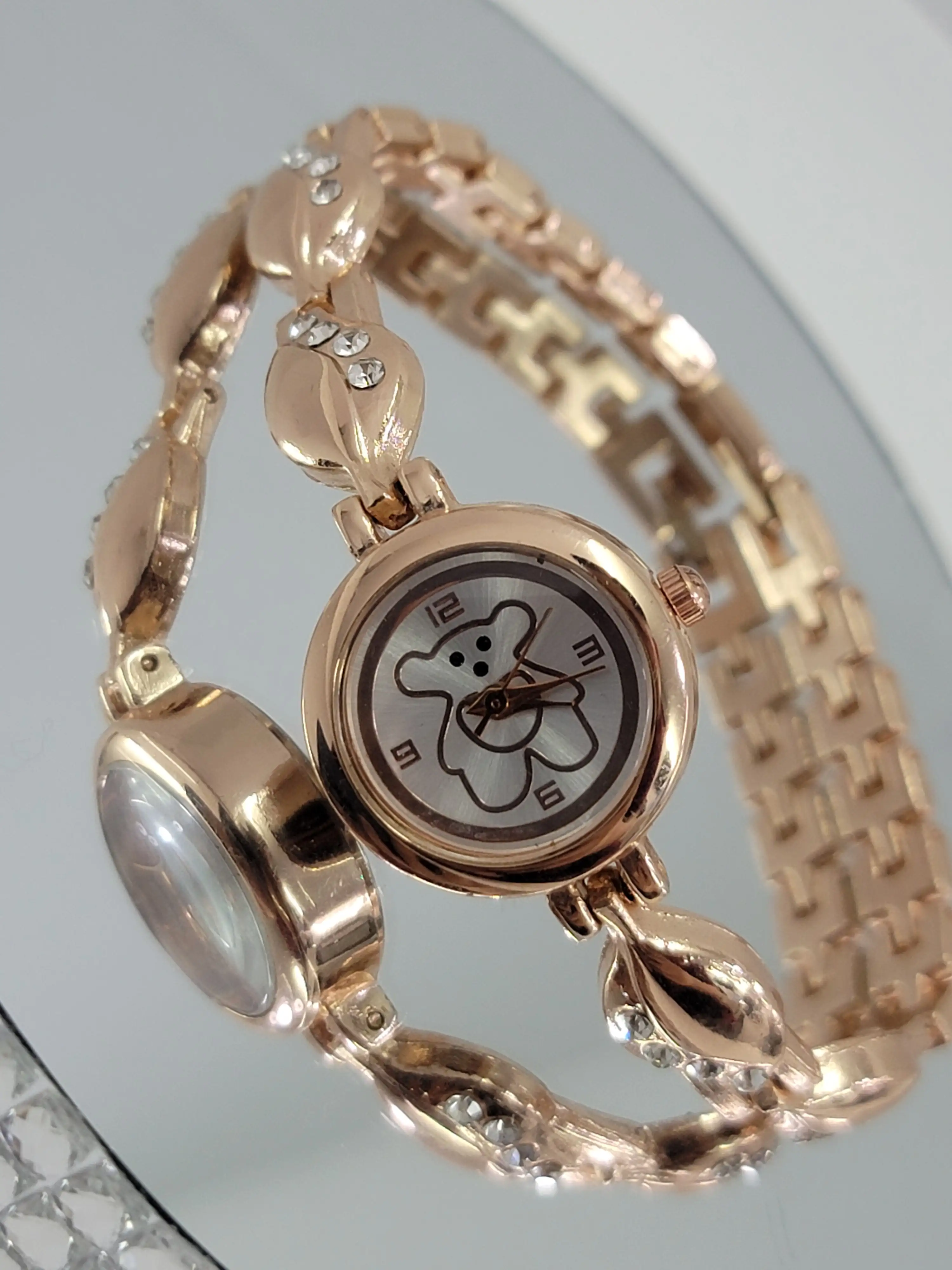 RELOJ DORADO GOLD 