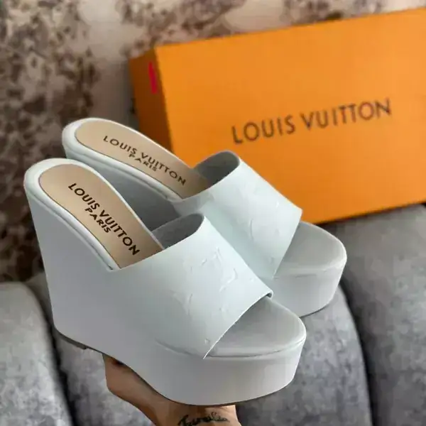 Tacon louis voitton 3