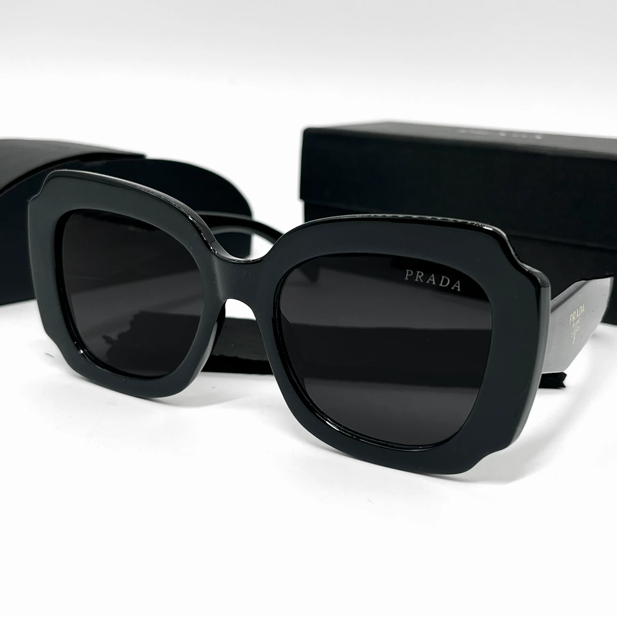 Gafas de sol Prada 10