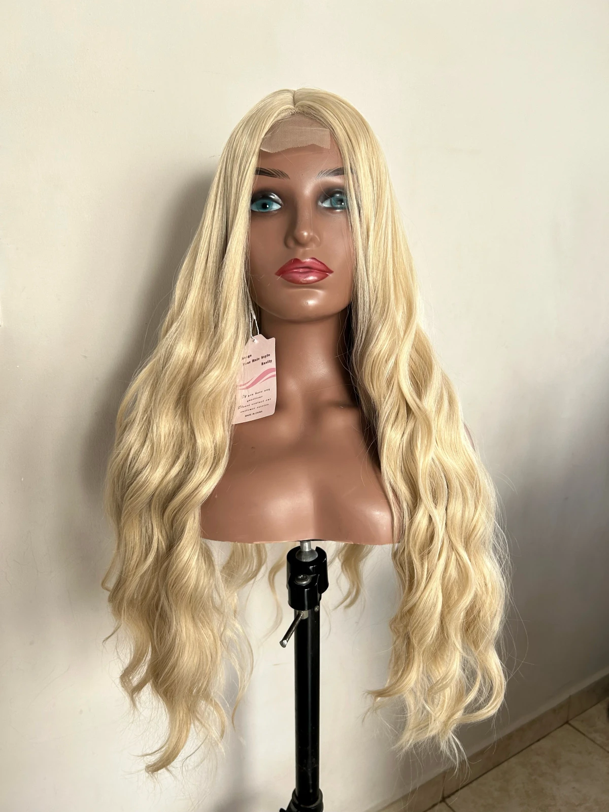 Peluca larga rubia ondulada sintética peluca rubia platinada peluca rubia partición media peluca rubia natural  3