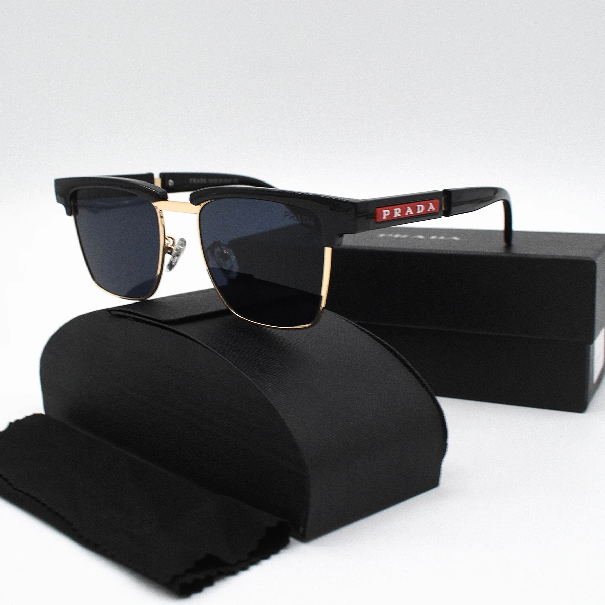 Lentes de Sol Prada