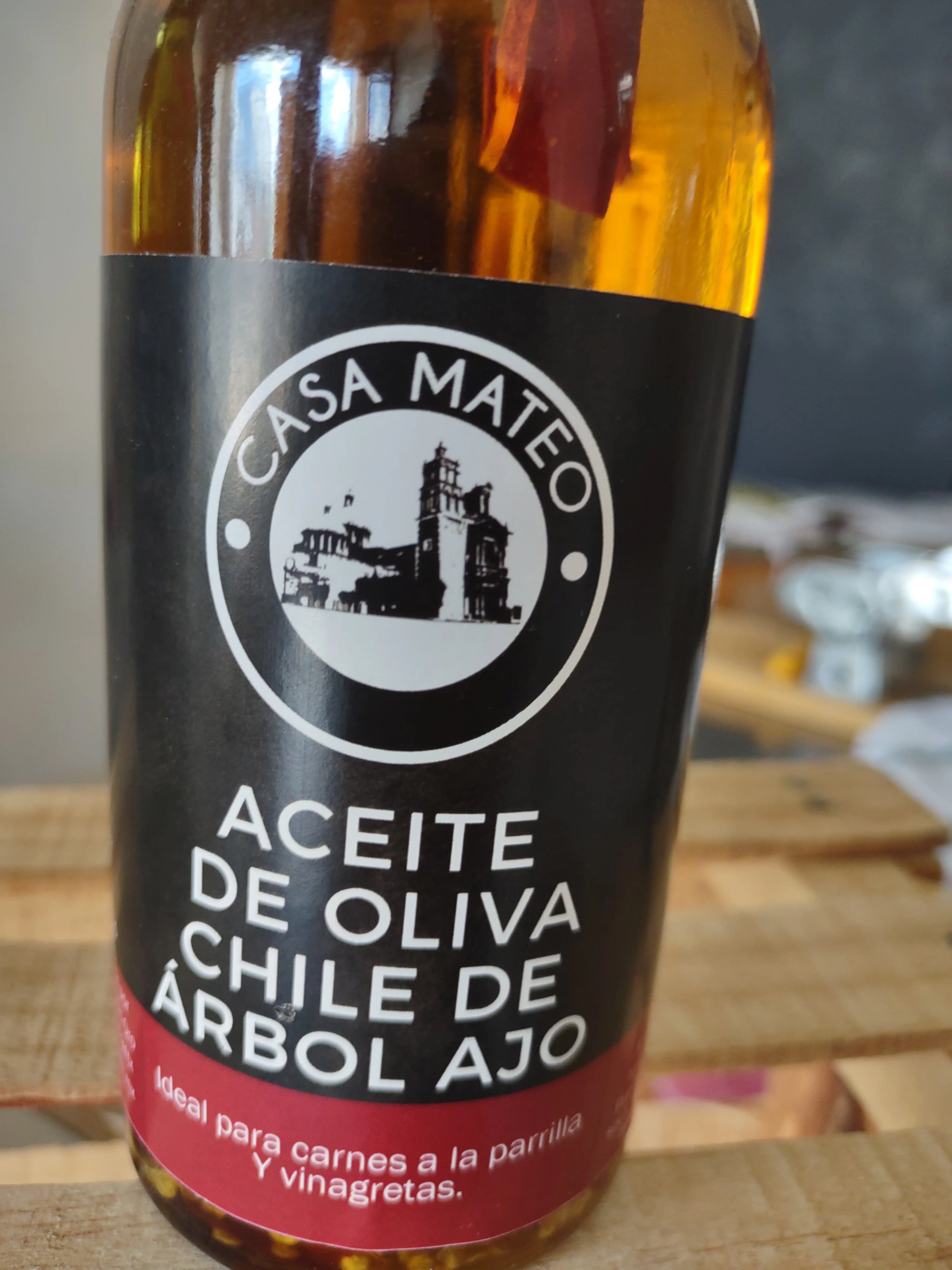 Aceite de oliva Ajo chile de Árbol Casa Mateo 350ml