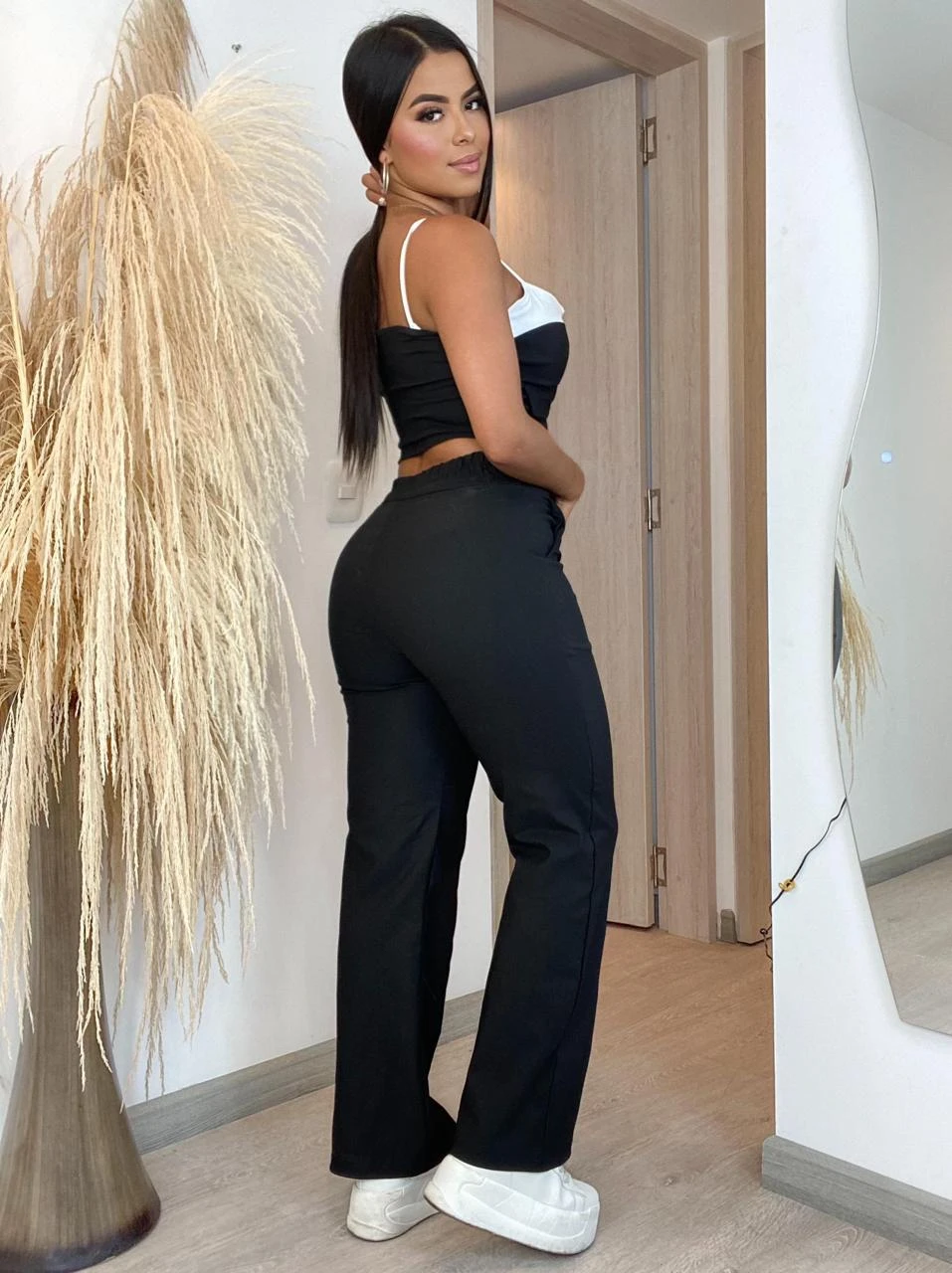 Conjunto 2 piezas pantalón y top 3