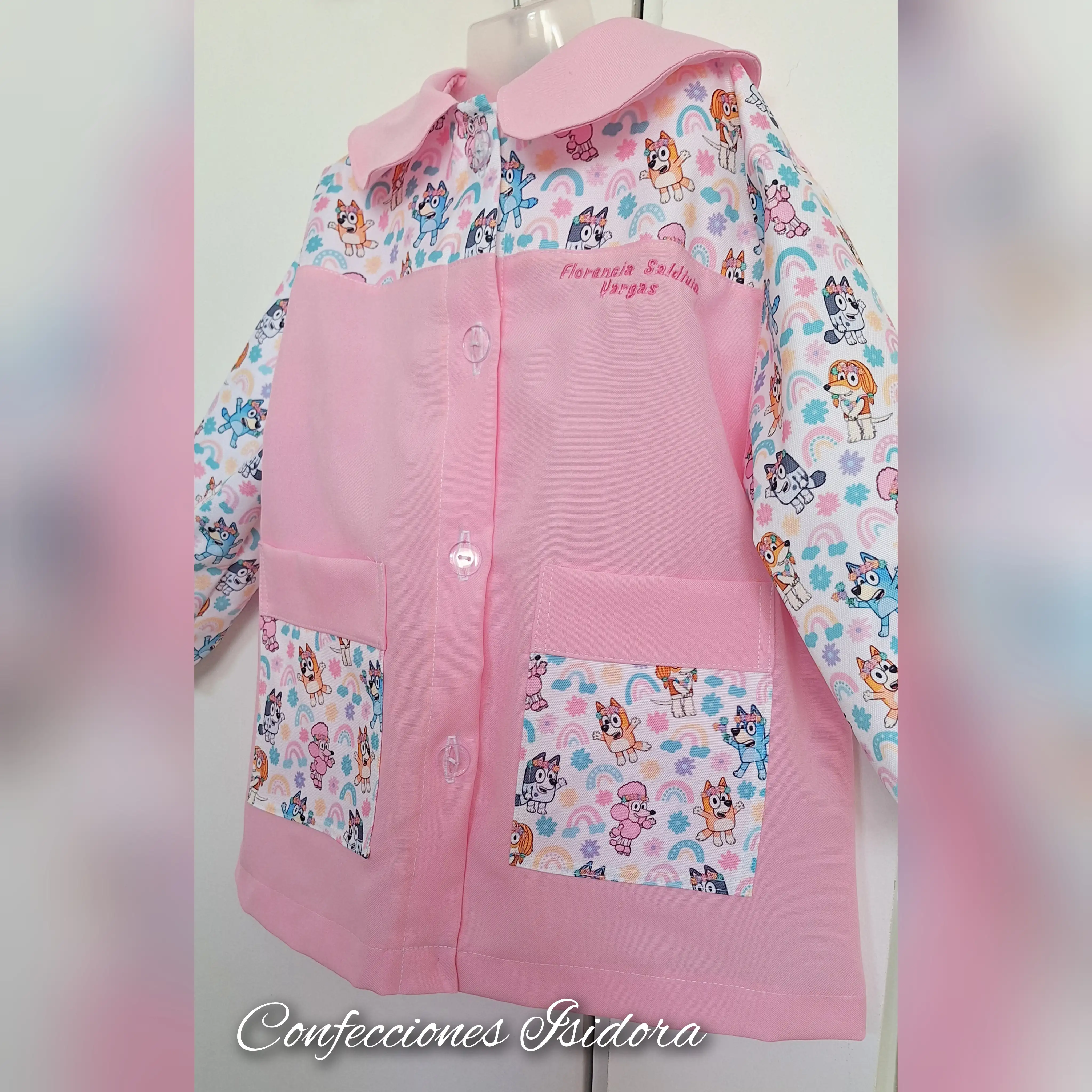Delantal Rosado bluey 2