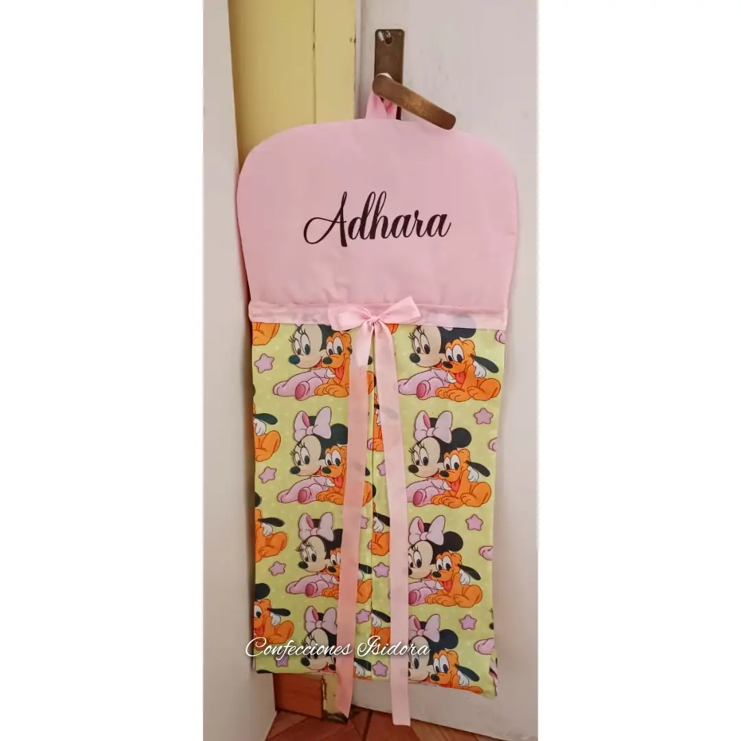 Pañalera minnie baby  2