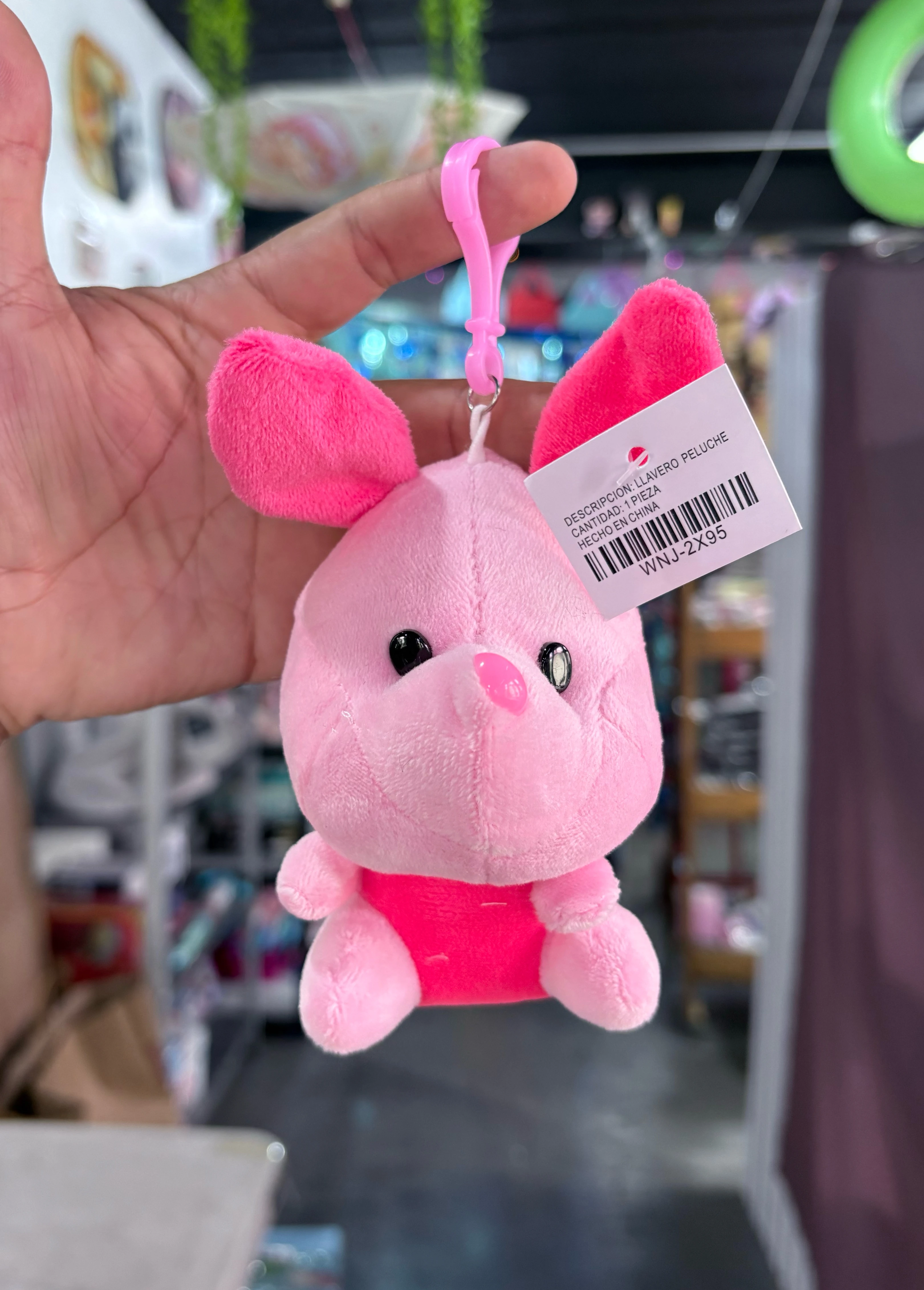Llavero premium de peluche  8