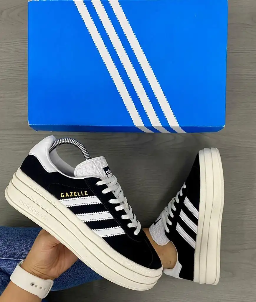 ADIDAS  🙋DAMA 3