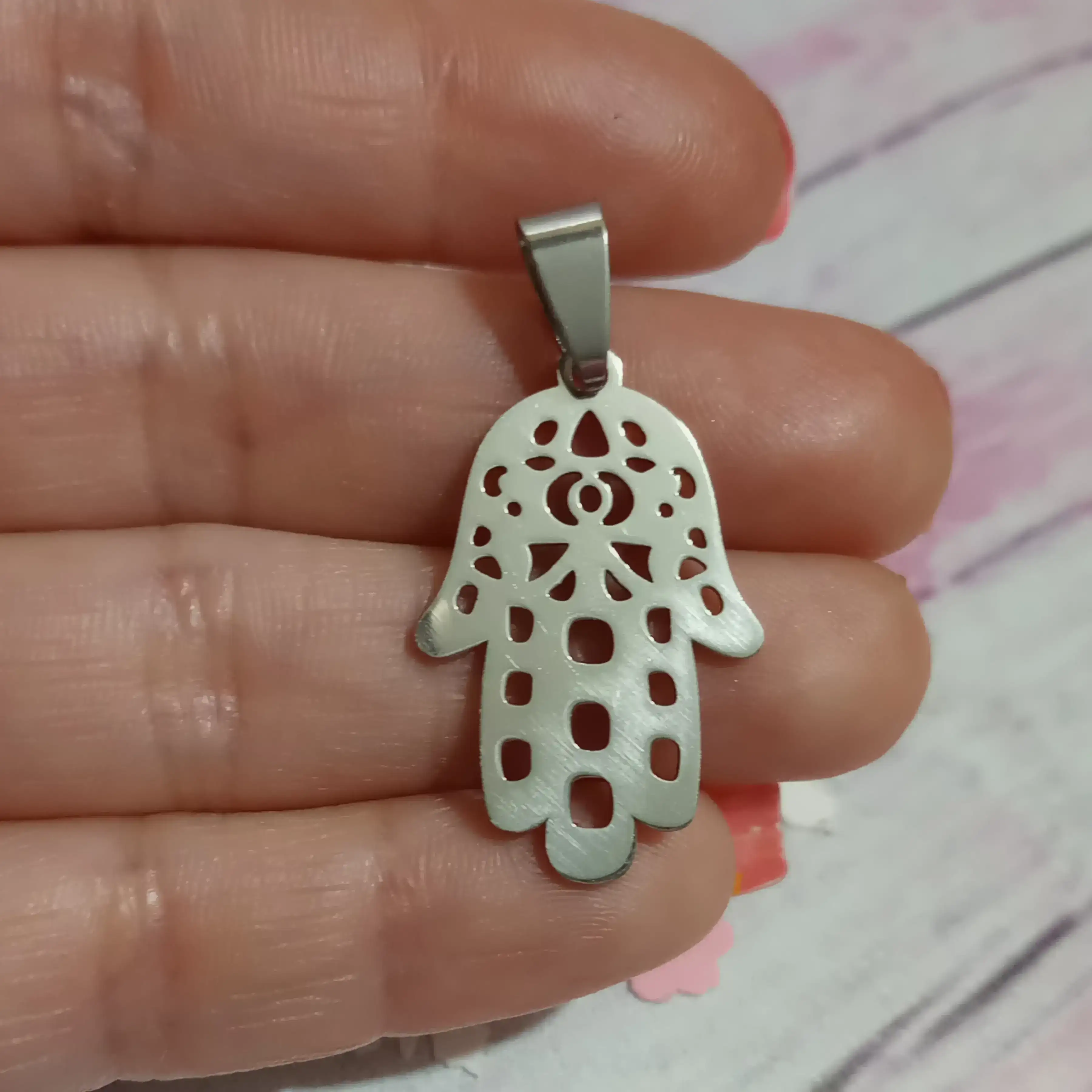 Dijes mano de FÁTIMA 