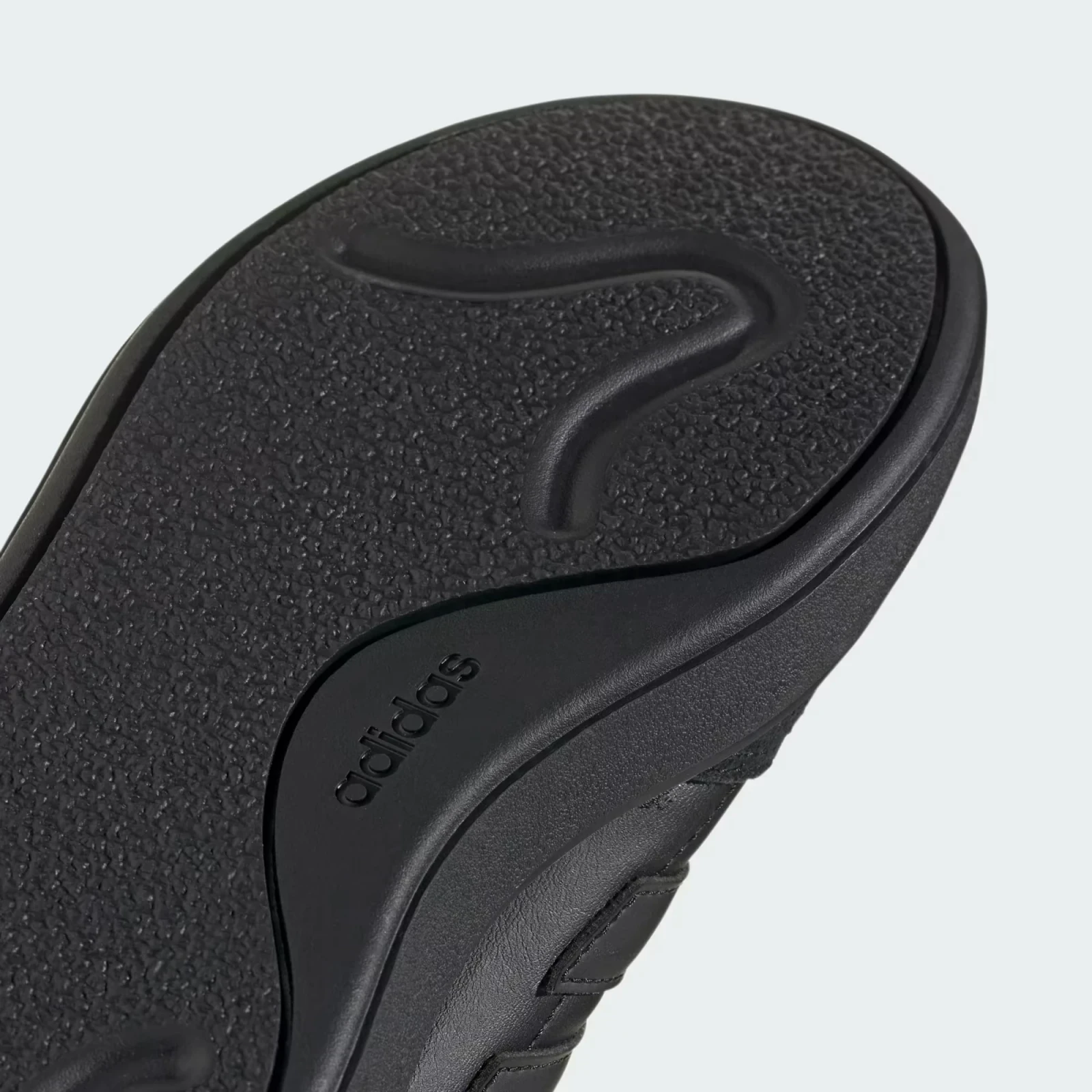 ADIDAS COURTBLOCK (Original) 7
