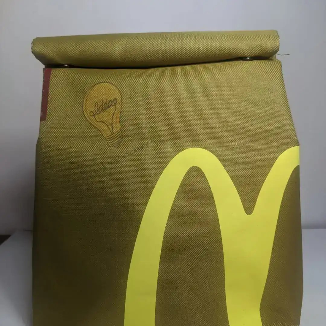 Mochila de McDonald's  2