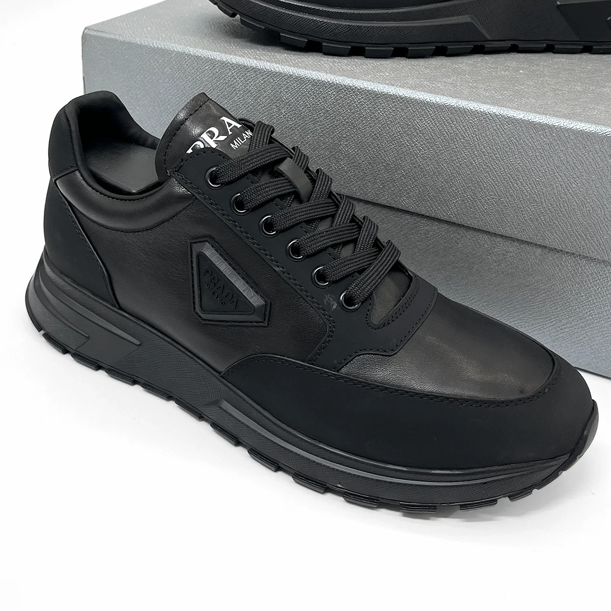Tenis Prada 6