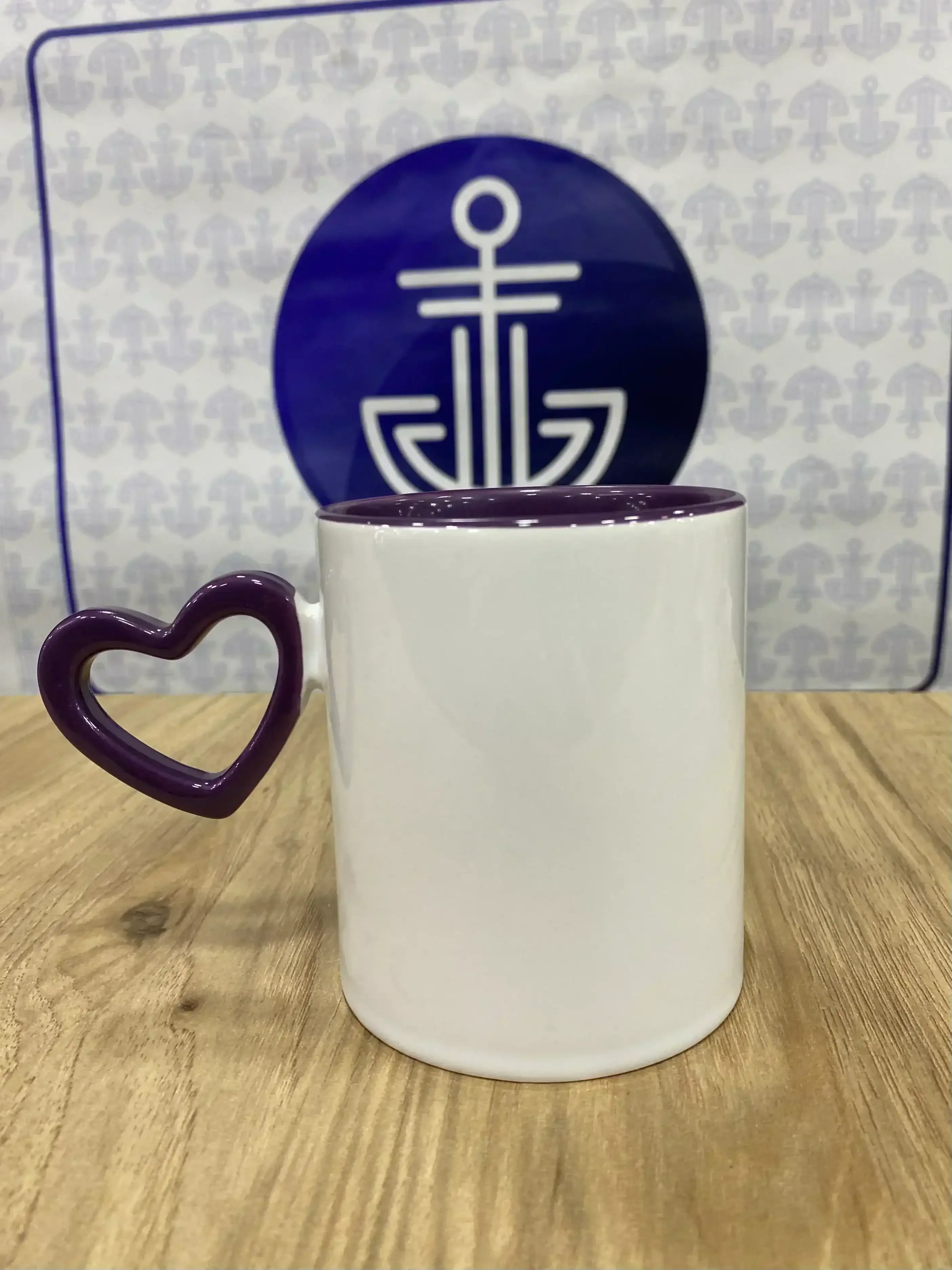 MUG OREJA CORAZON FONDO COLOR 11 ONZ 5