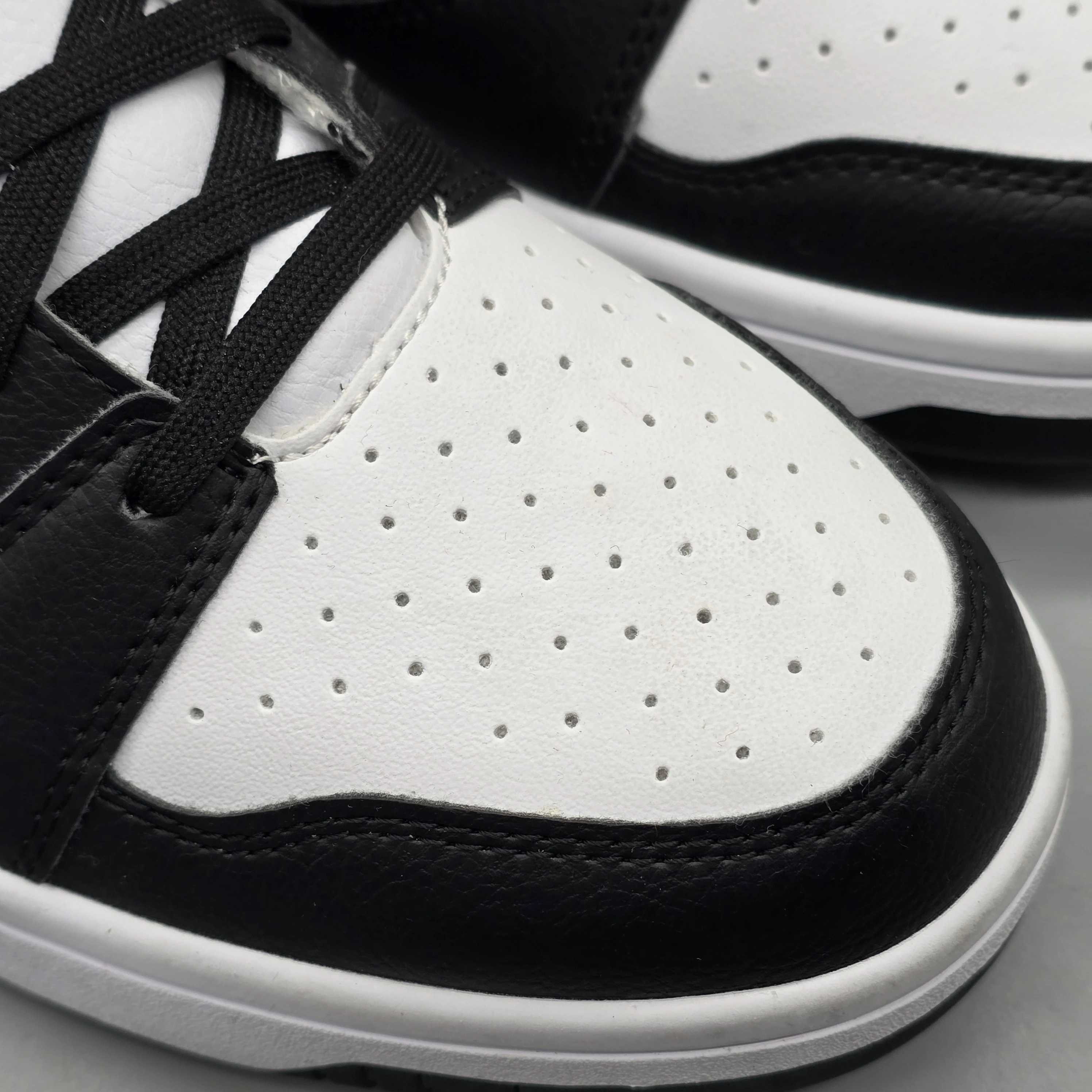 PUMA REBOUND V6 MID 5