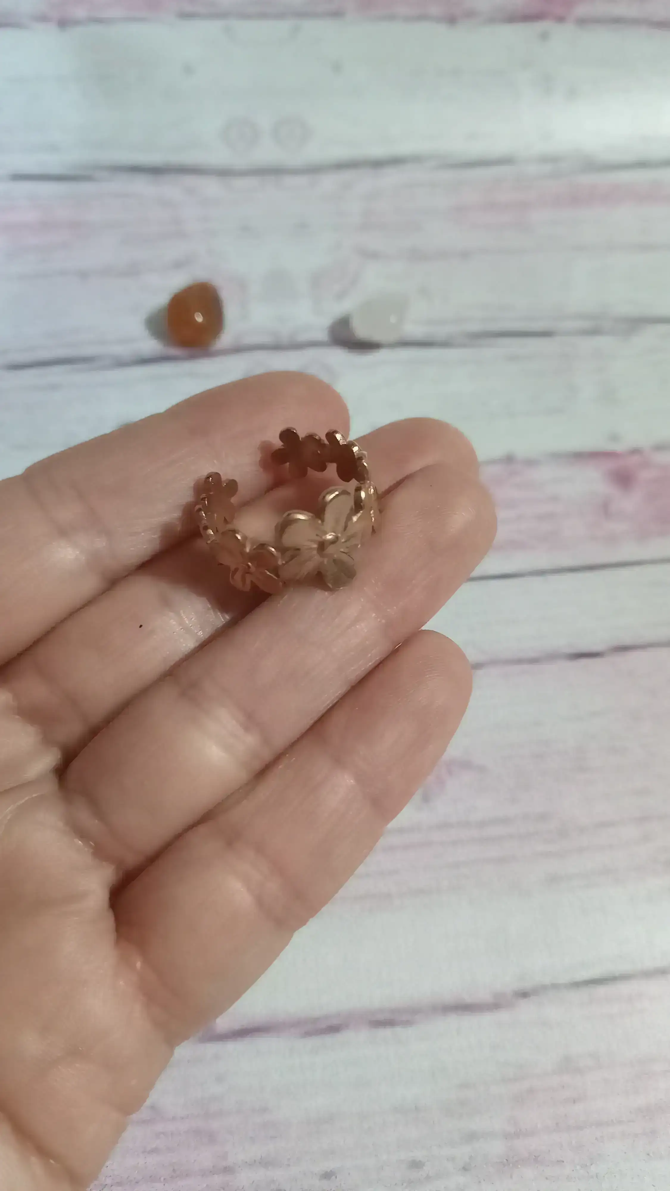 Anillo con margaritas t 18
