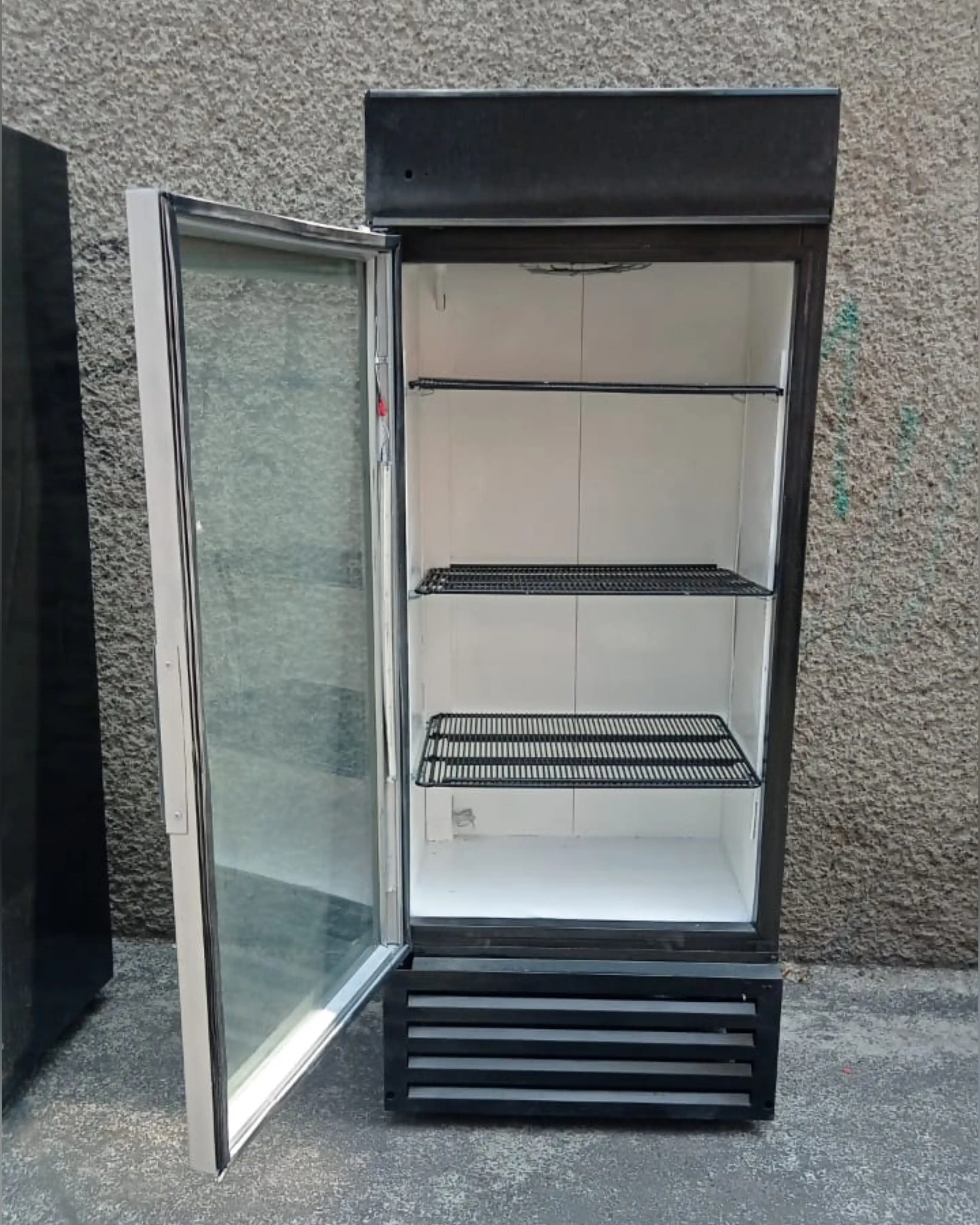 Refrigerador Ancho Mediano Imbera 3