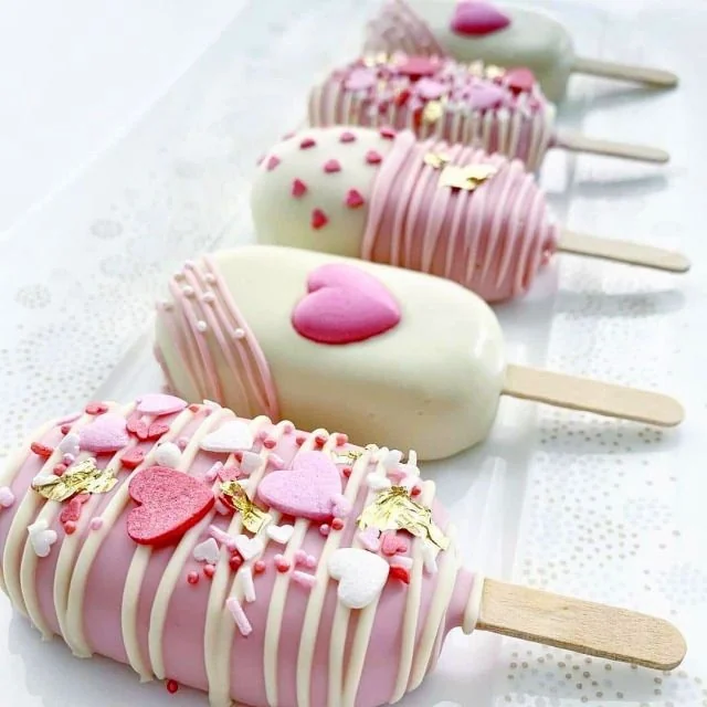 Paletas de bizcocho 