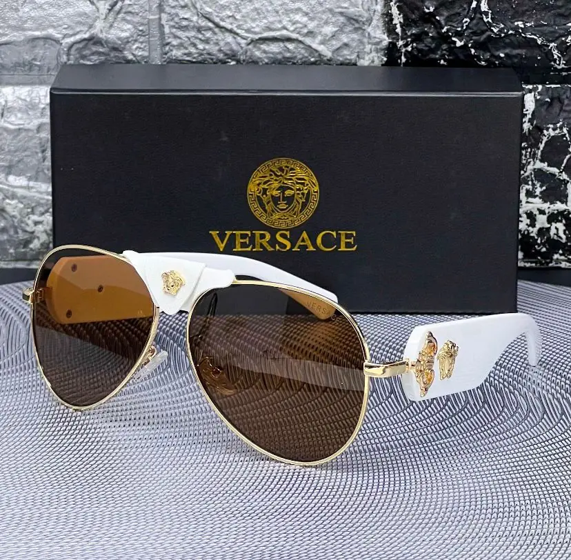 VERSACE  3