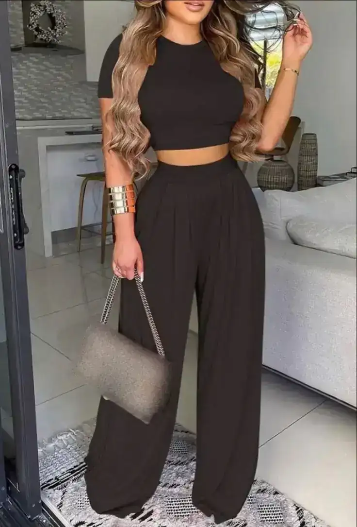 Conjunto pantalón ancho y franela corta 2