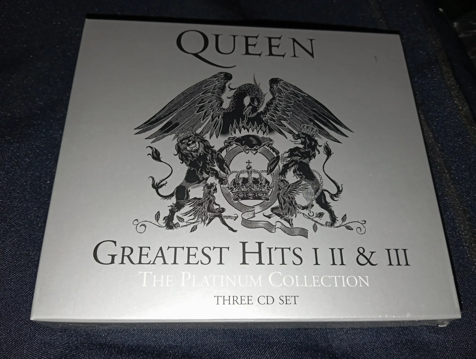 Queen - Greatest Hits I, II Y III (3CDS)(NETHERLANDS)