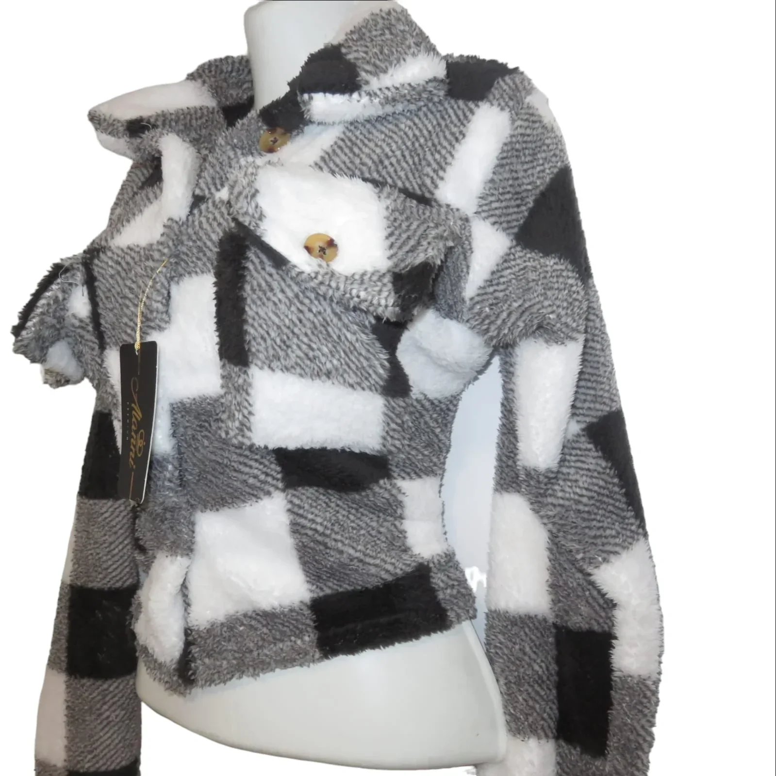 Chamarra de peluche blanco con negro 3