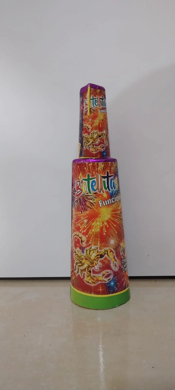 botellas fuente de luces