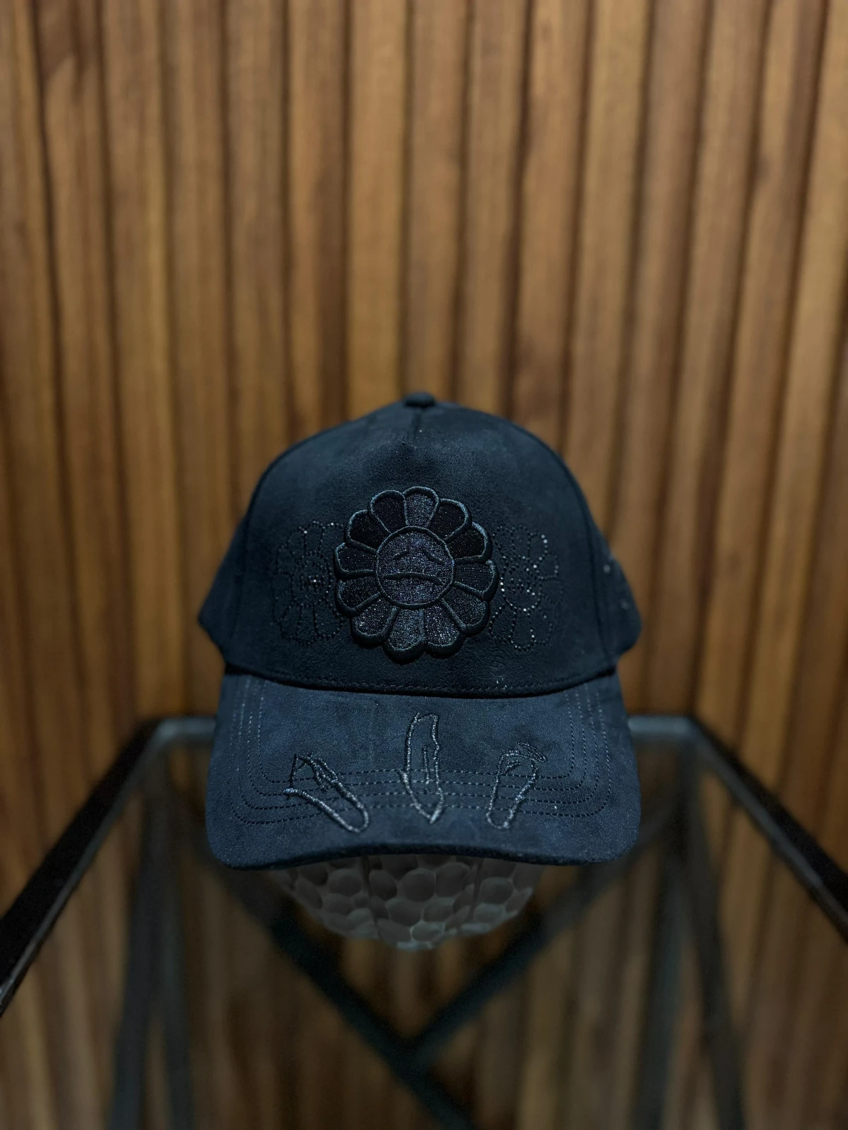 IN Murakami Full Black