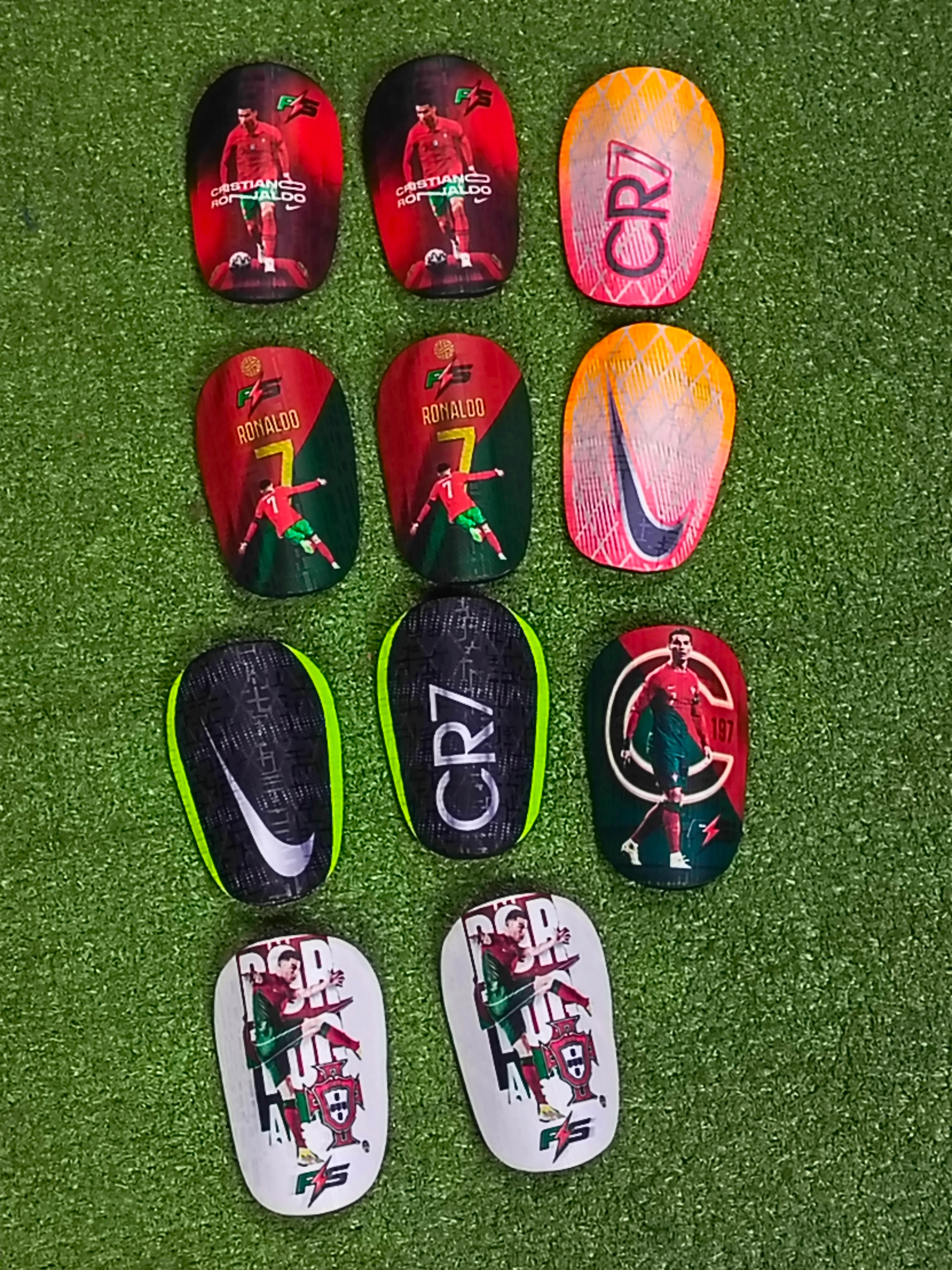 CR7 MINI CANILLLERAS  3