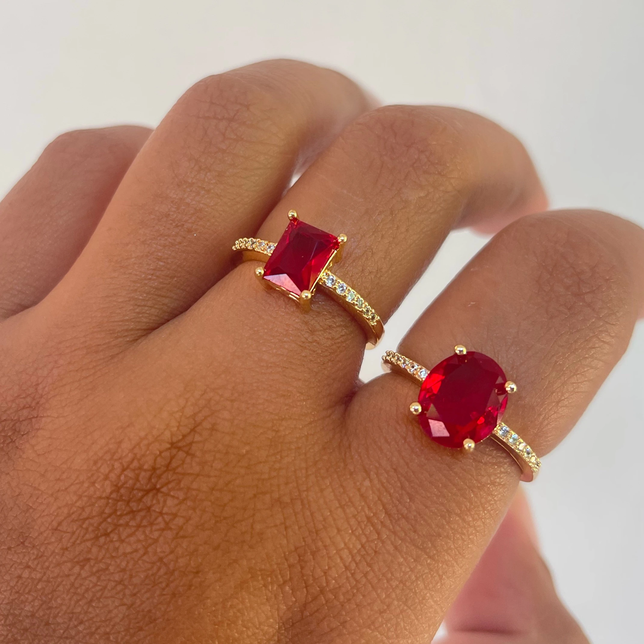 ANILLOS PIEDRA ROJA